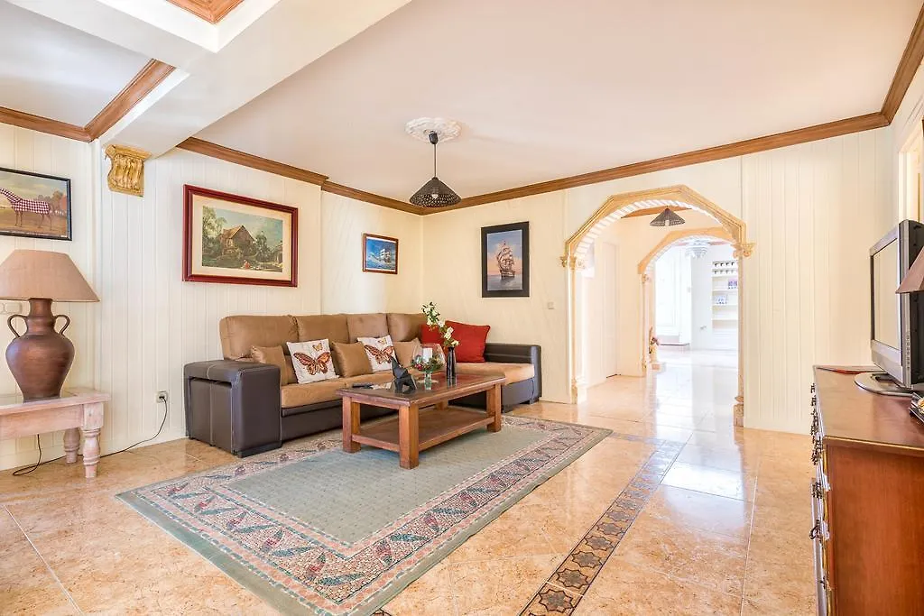 Villa Soledad 10 Marbella